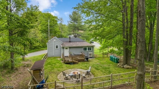22 Paddock Ave, Vernon Twp., NJ 07422