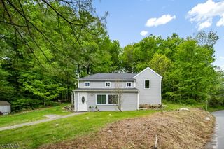 22 Paddock Ave, Vernon Twp., NJ 07422