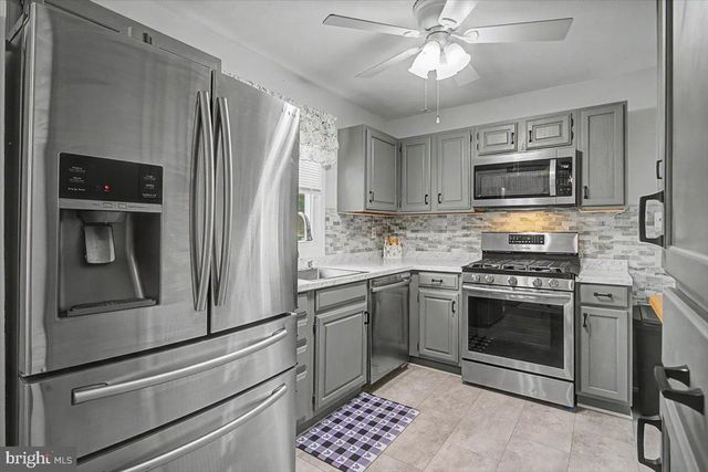 106 CURTIS AVE, Wilmington, DE 19804
