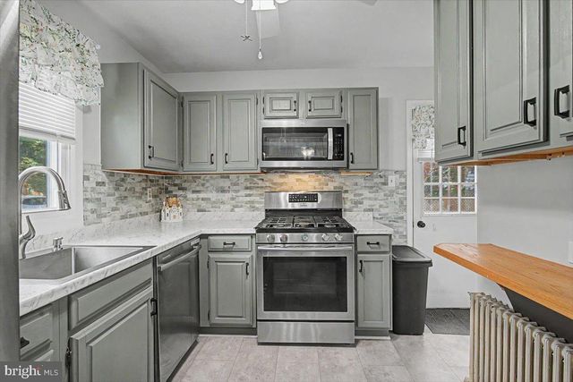 106 CURTIS AVE, Wilmington, DE 19804