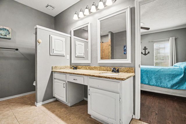 4202 Harvest Hill Road, Carrollton, TX 75010