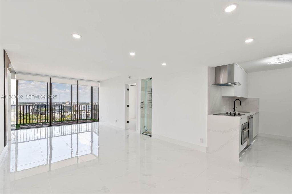 20335 W Country Club Drive 1902, Aventura, FL 33180