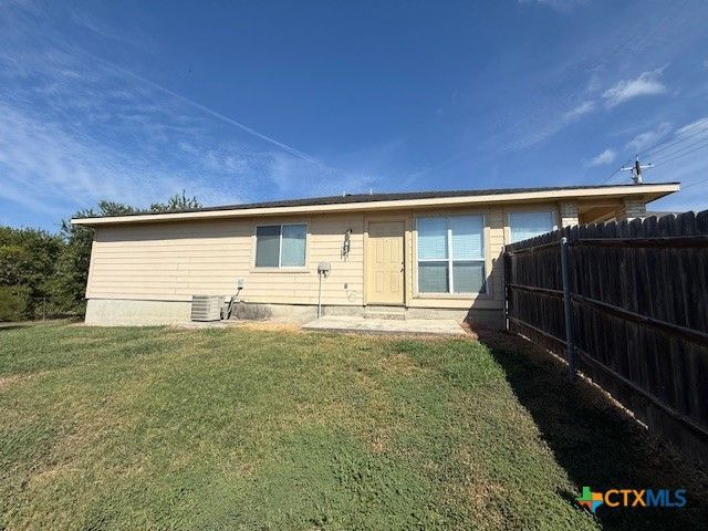 2754 Fm-1044, New Braunfels, TX 78130