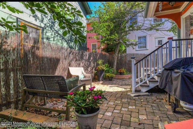 121 Mount Hermon Way, Ocean Grove, NJ 07756