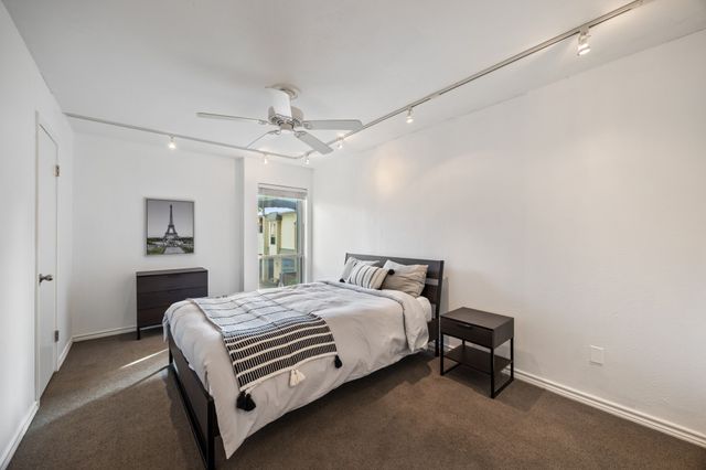 2710 Douglas Avenue 108, Dallas, TX 75219