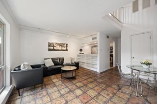 2710 Douglas Avenue 108, Dallas, TX 75219