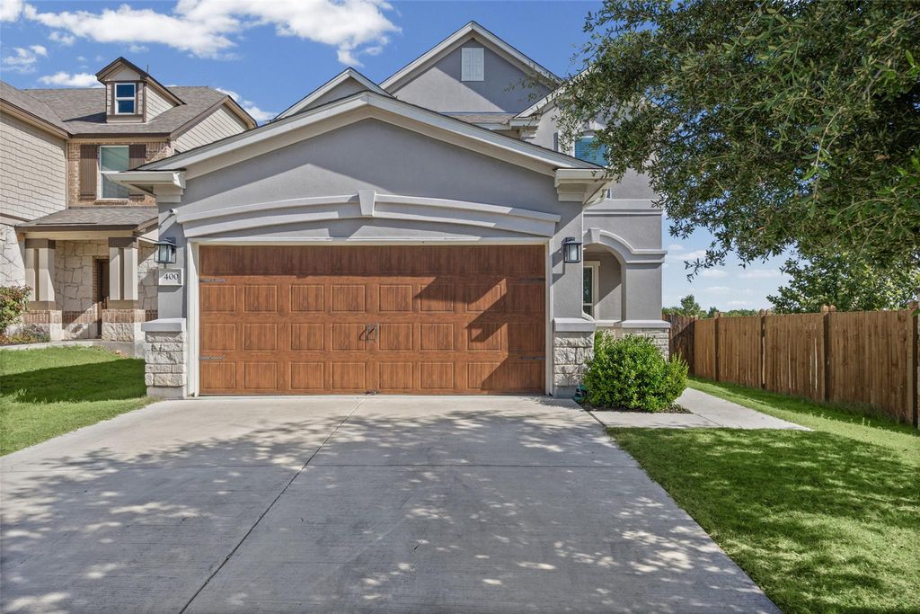400 Conchillos DR, Georgetown, TX 78626
