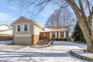 1109 Carriage Lane, Schaumburg, IL 60193