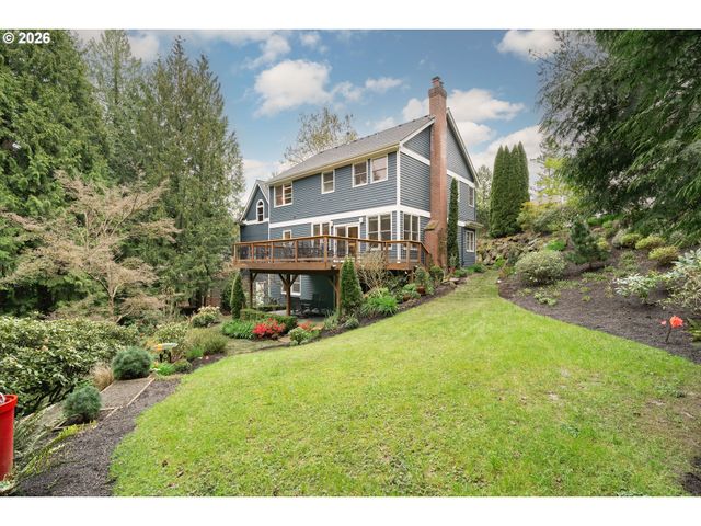 11503 Sw STREAMSIDE Ct, Portland, OR 97219
