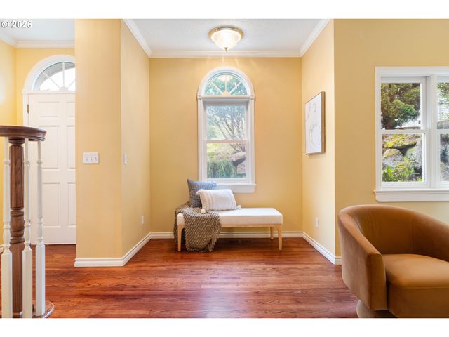 11503 Sw STREAMSIDE Ct, Portland, OR 97219