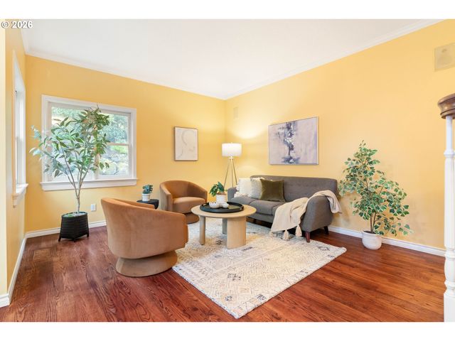 11503 Sw STREAMSIDE Ct, Portland, OR 97219