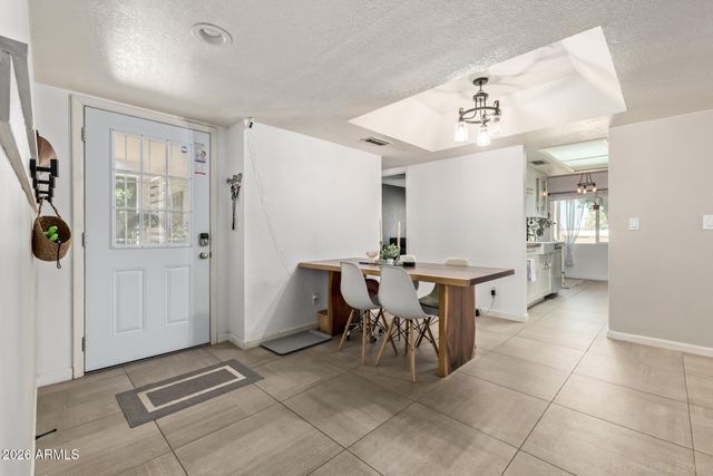 6114 E AUGUSTA Circle, Mesa, AZ 85215