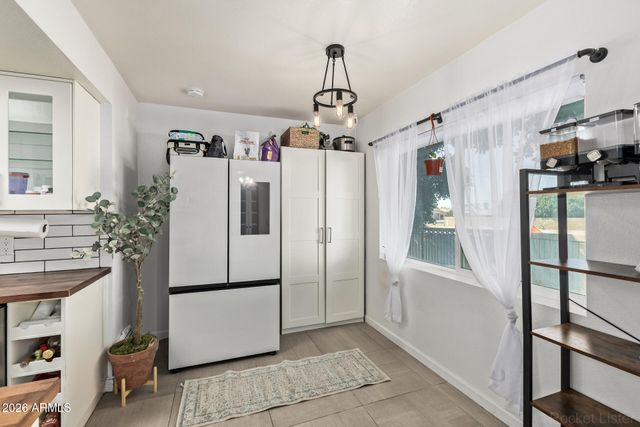 6114 E AUGUSTA Circle, Mesa, AZ 85215