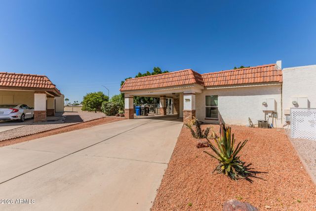6114 E AUGUSTA Circle, Mesa, AZ 85215