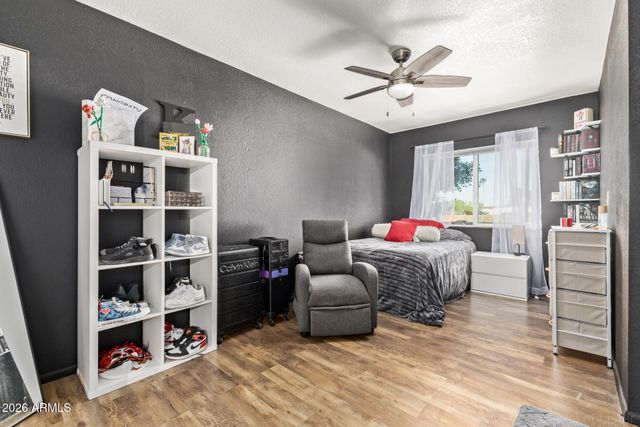 6114 E AUGUSTA Circle, Mesa, AZ 85215