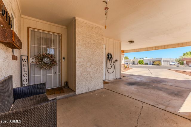 6114 E AUGUSTA Circle, Mesa, AZ 85215