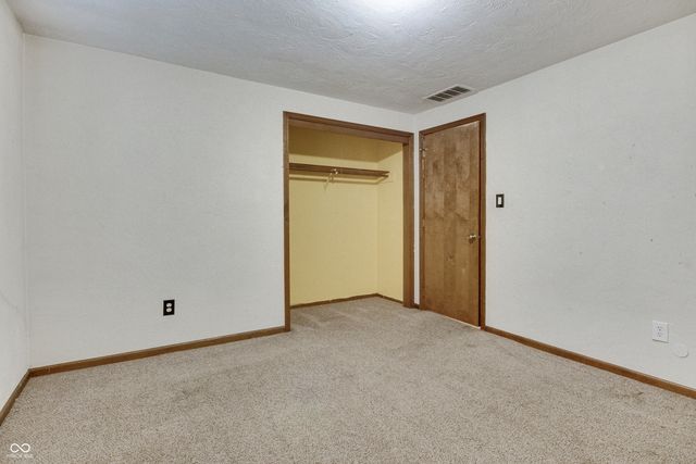 292 W 500 S, Anderson, IN 46013