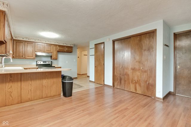 292 W 500 S, Anderson, IN 46013