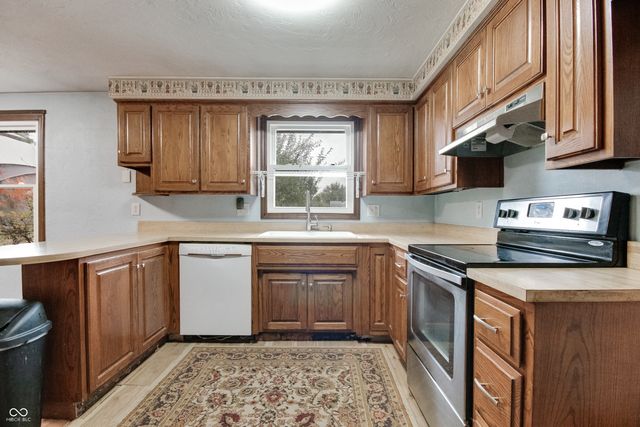 292 W 500 S, Anderson, IN 46013