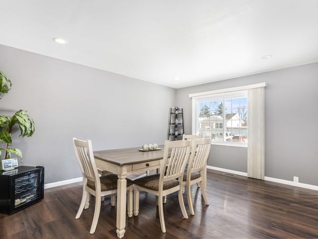 724 Echo Avenue, Romeoville, IL 60446