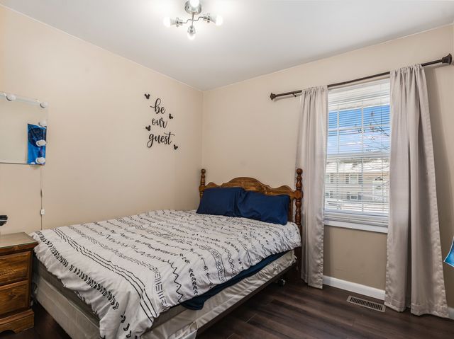 724 Echo Avenue, Romeoville, IL 60446