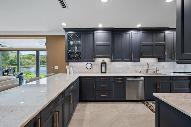 13254 Polo Club Road C202, Wellington, FL 33414