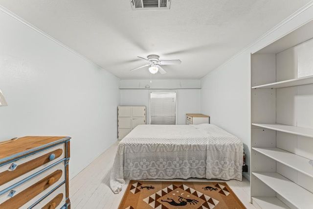 511 Cain Road, Anahuac, TX 77514