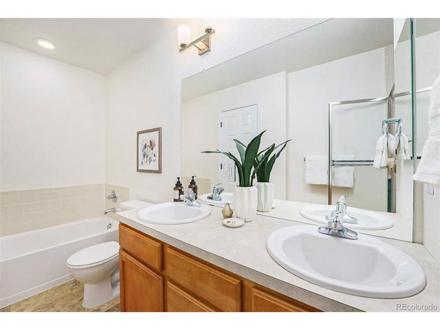 8381 E 29th Ave, Denver, CO 80238