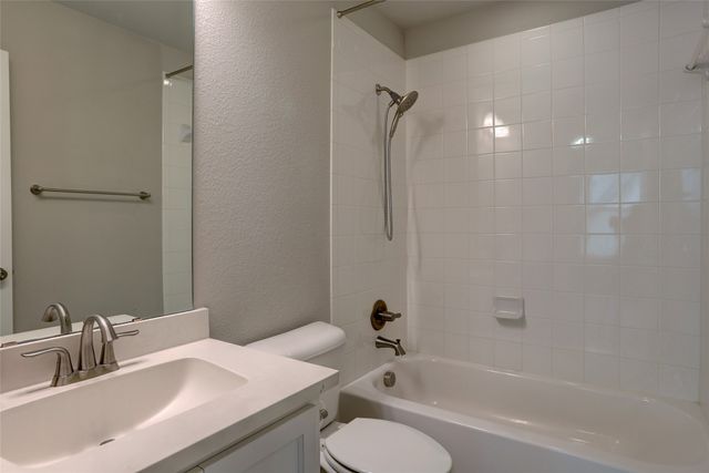 4509 Tall Knight Lane, Carrollton, TX 75010