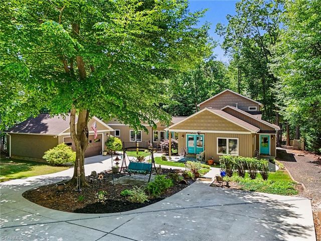 5409 Dobson Road, Greensboro, NC 27410