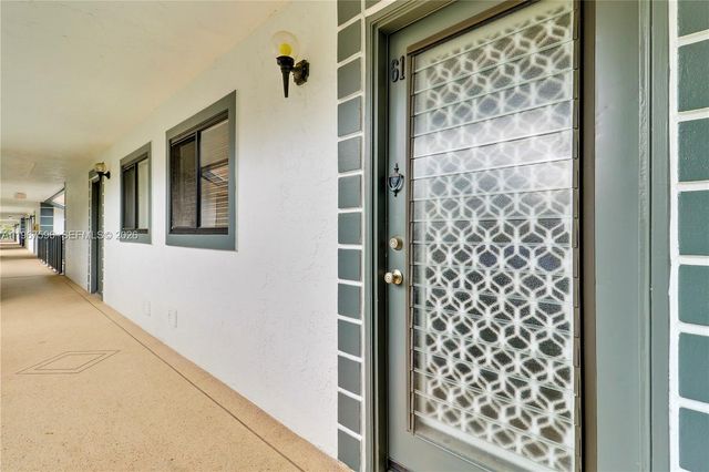 15364 Lakes Of Delray Blvd 61, Delray Beach, FL 33484