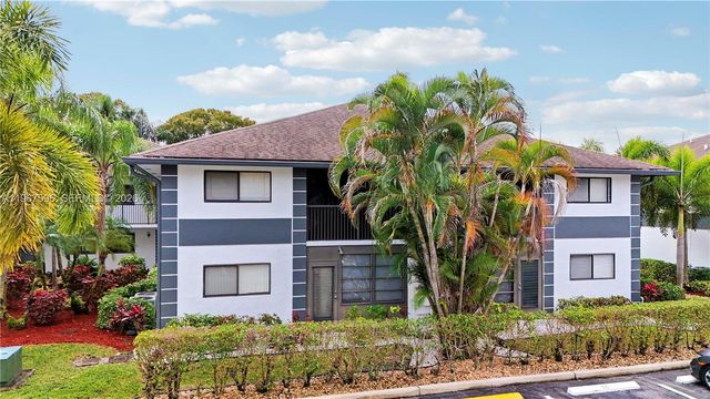 15364 Lakes Of Delray Blvd 61, Delray Beach, FL 33484