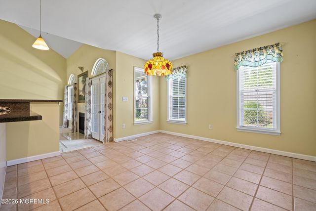 994 Treasure Avenue, Manahawkin, NJ 08050