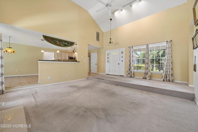 994 Treasure Avenue, Manahawkin, NJ 08050