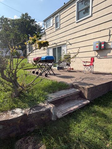 2866 JOYCE RD, Abington, PA 19001