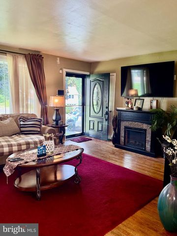 2866 JOYCE RD, Abington, PA 19001