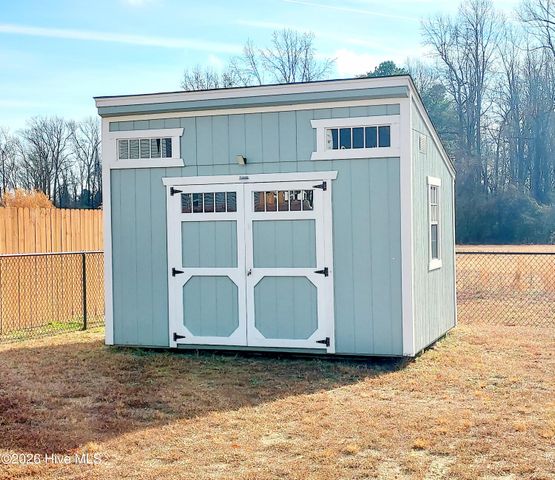 255 Kenbridge Lane, Princeton, NC 27569