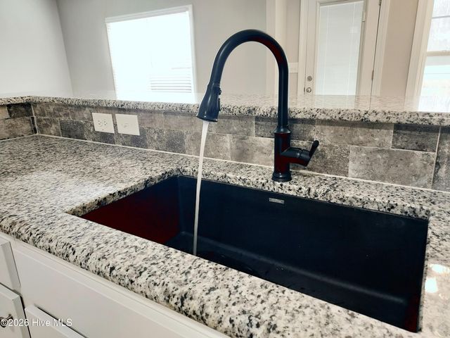 255 Kenbridge Lane, Princeton, NC 27569