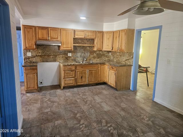 7831 E BEATRICE Street, Scottsdale, AZ 85257