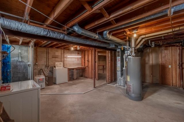 2564 Kate Street, Waterloo, IA 50701