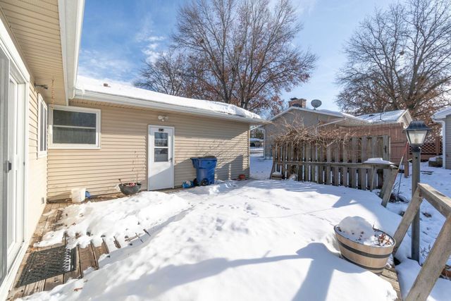 2564 Kate Street, Waterloo, IA 50701