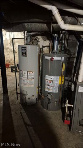 10704 Woodland Avenue, Cleveland, OH 44104