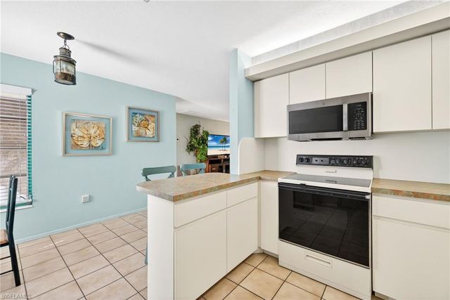 2107 Burton AVE, Fort Myers, FL 33907