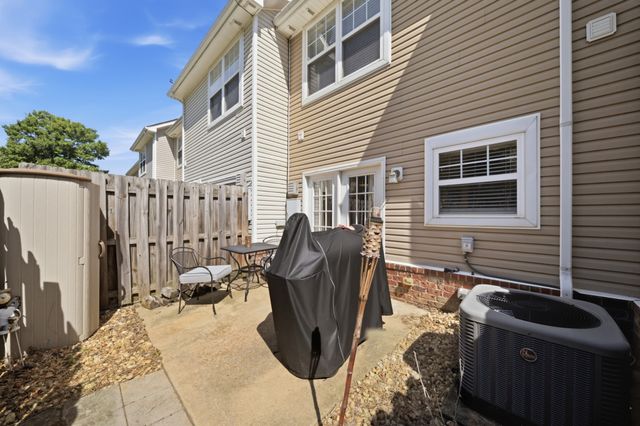 272 Jenna Lee Cir, Madison, TN 37115