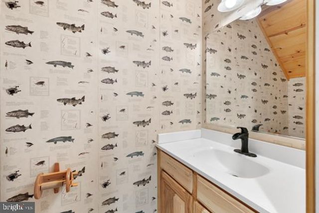 6188 LIBRARY LN, Bealeton, VA 22712