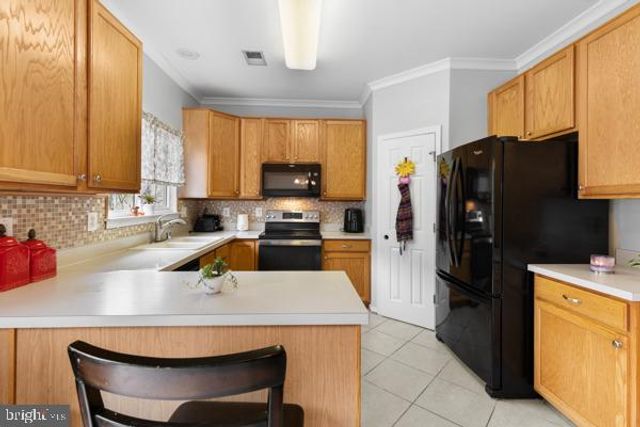 6188 LIBRARY LN, Bealeton, VA 22712