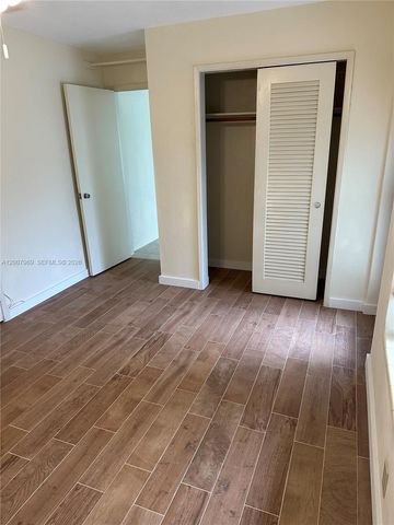 2301 NE 2nd St 6, Pompano Beach, FL 33062