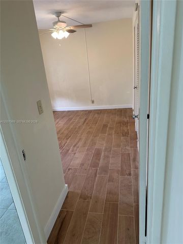 2301 NE 2nd St 6, Pompano Beach, FL 33062