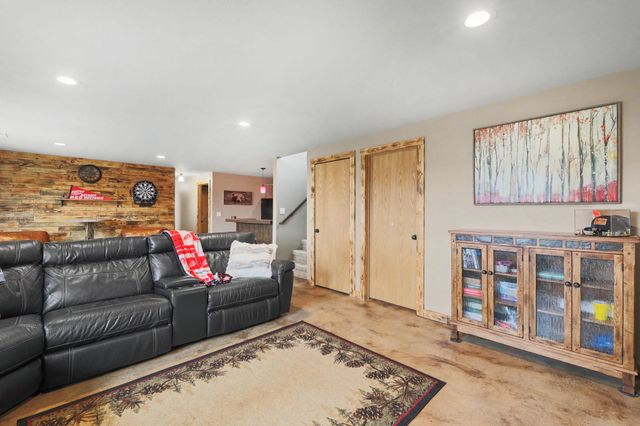 1415 N Aster ST, Andover, KS 67002