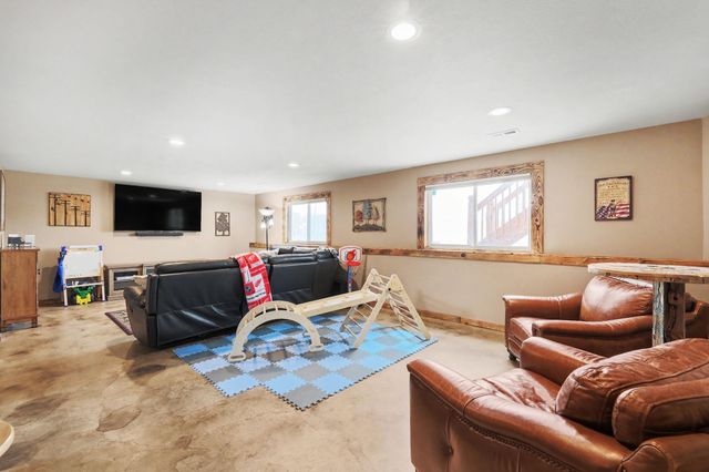 1415 N Aster ST, Andover, KS 67002